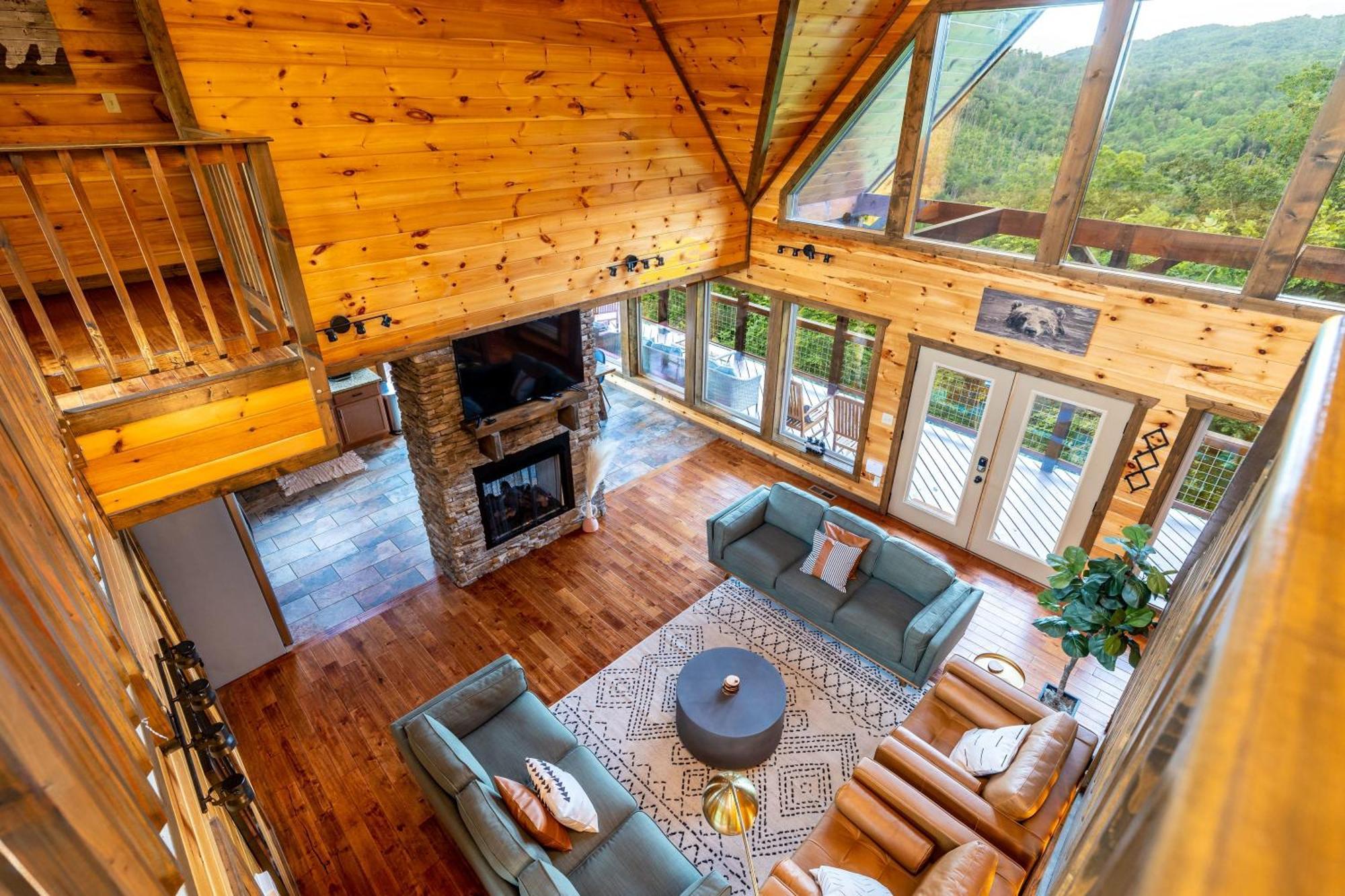 The Solstice - Amenities Galore Mountain Retreat Gatlinburg Exteriör bild