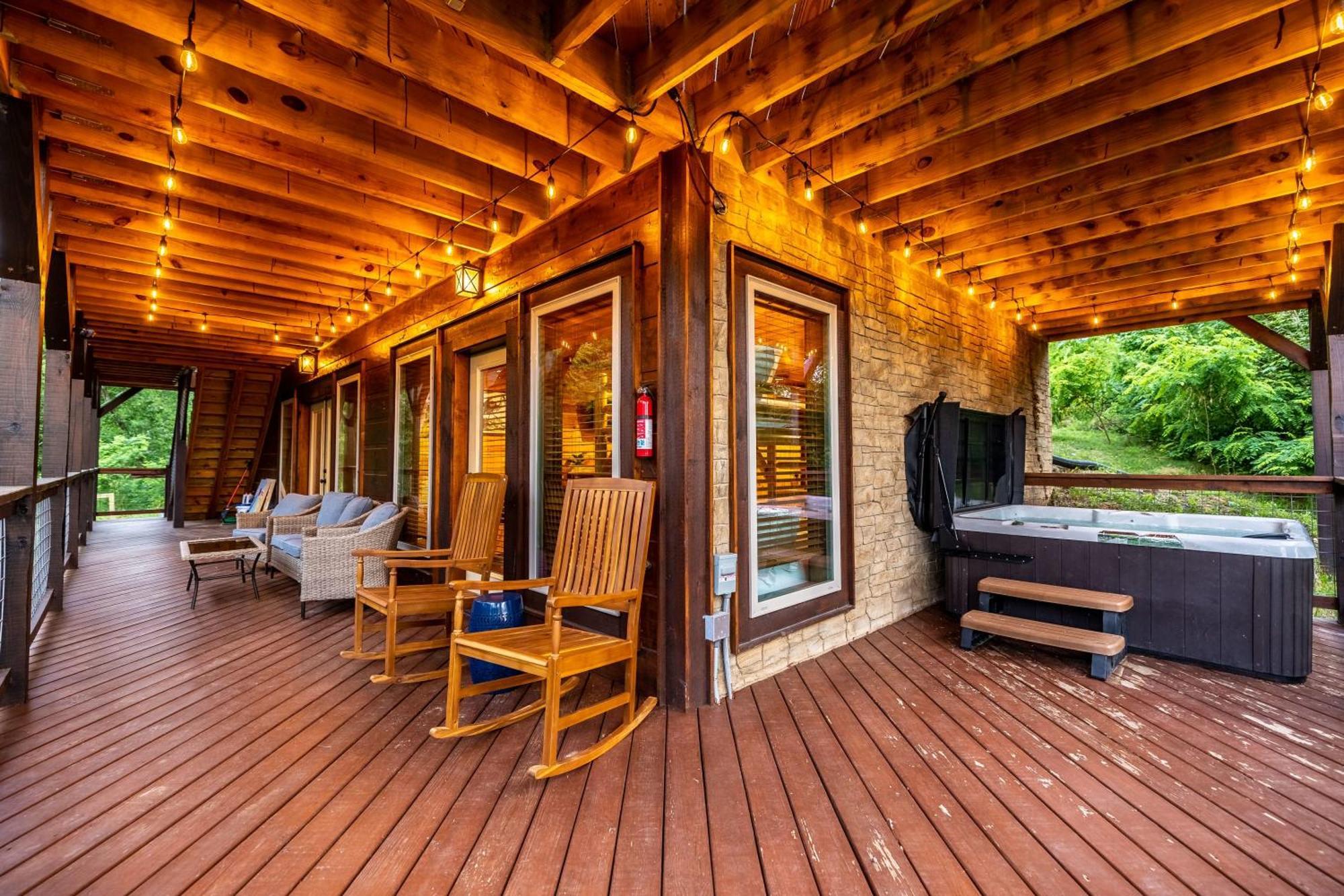 The Solstice - Amenities Galore Mountain Retreat Gatlinburg Exteriör bild