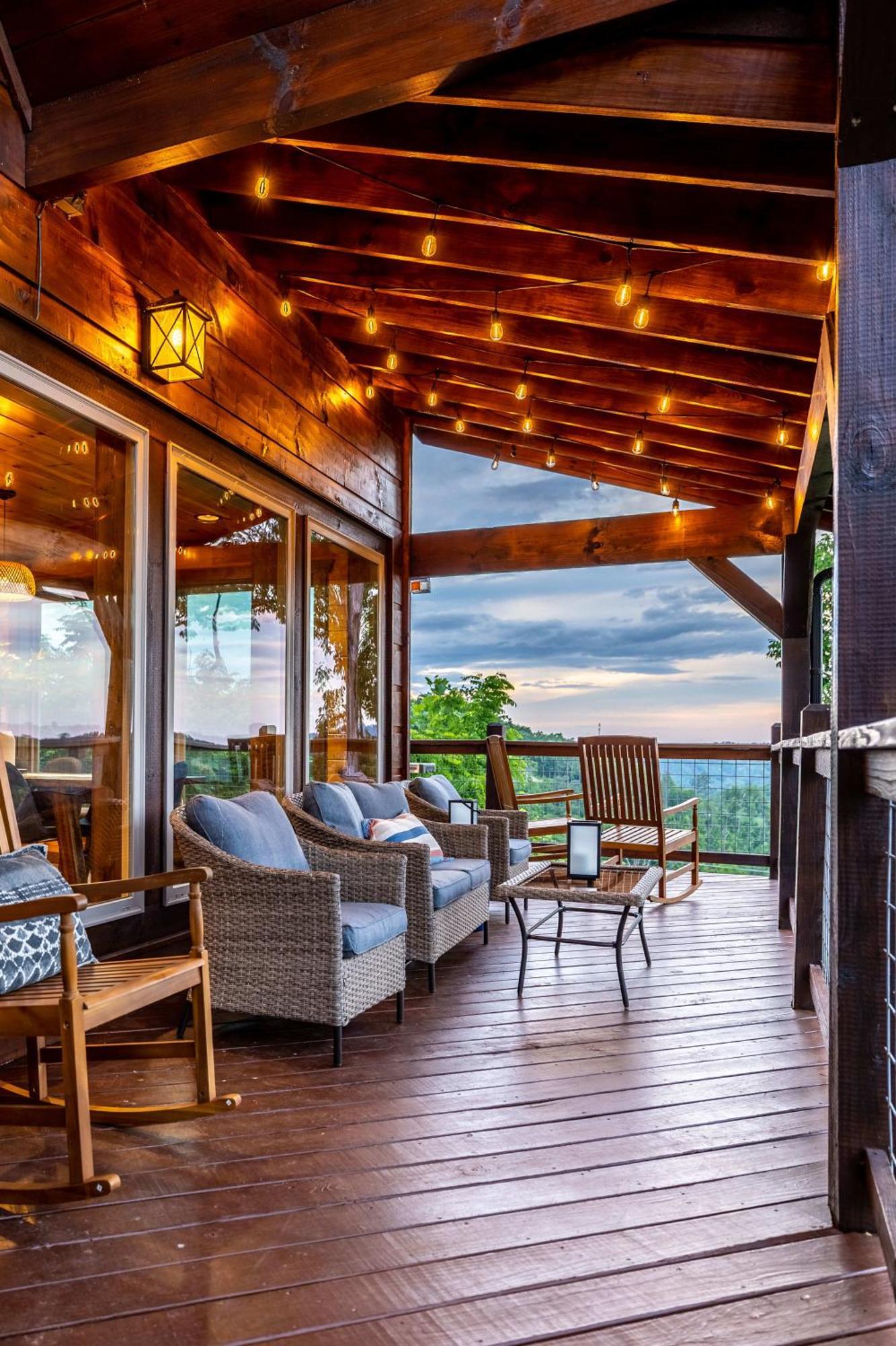 The Solstice - Amenities Galore Mountain Retreat Gatlinburg Exteriör bild