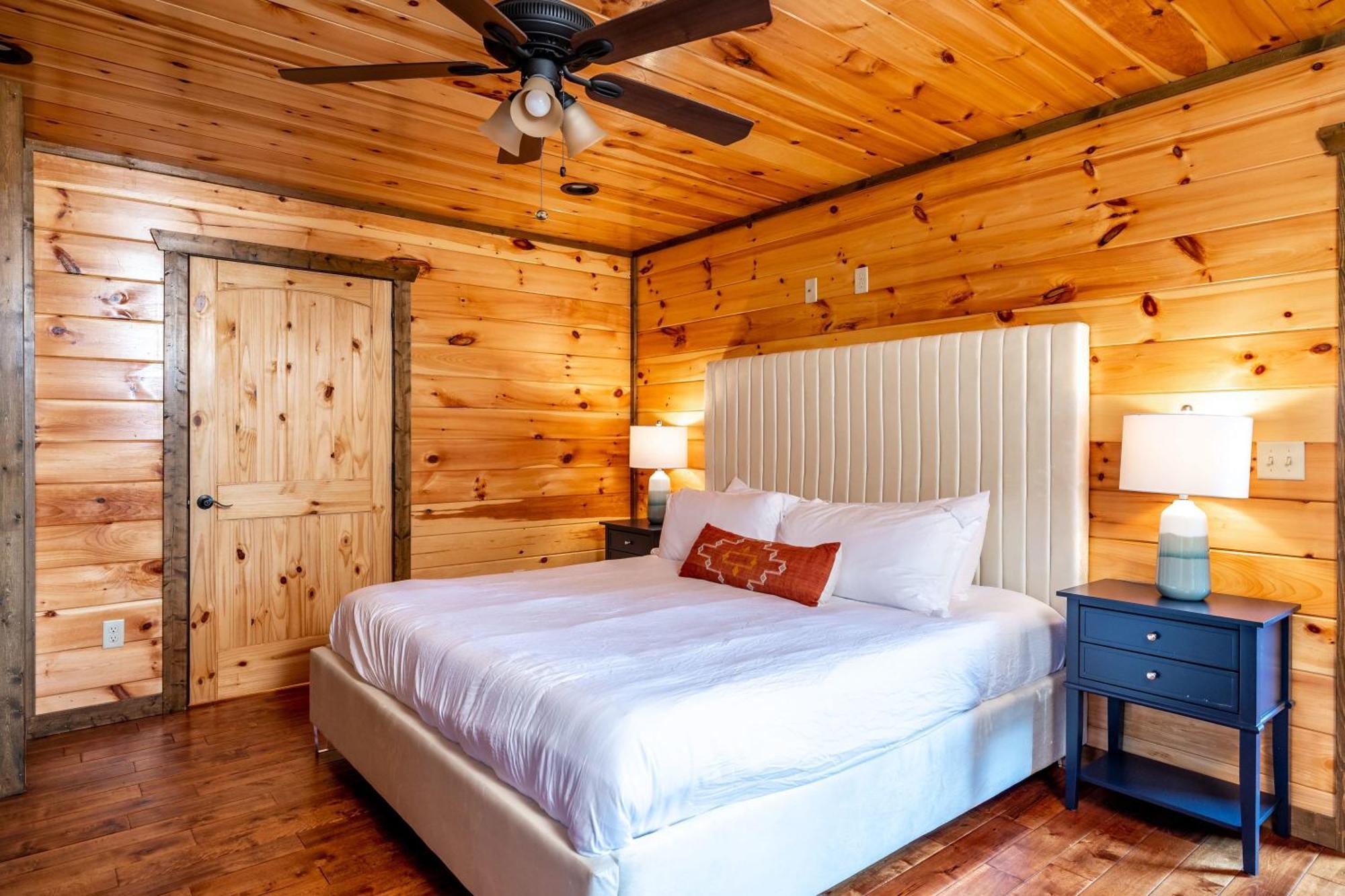 The Solstice - Amenities Galore Mountain Retreat Gatlinburg Exteriör bild
