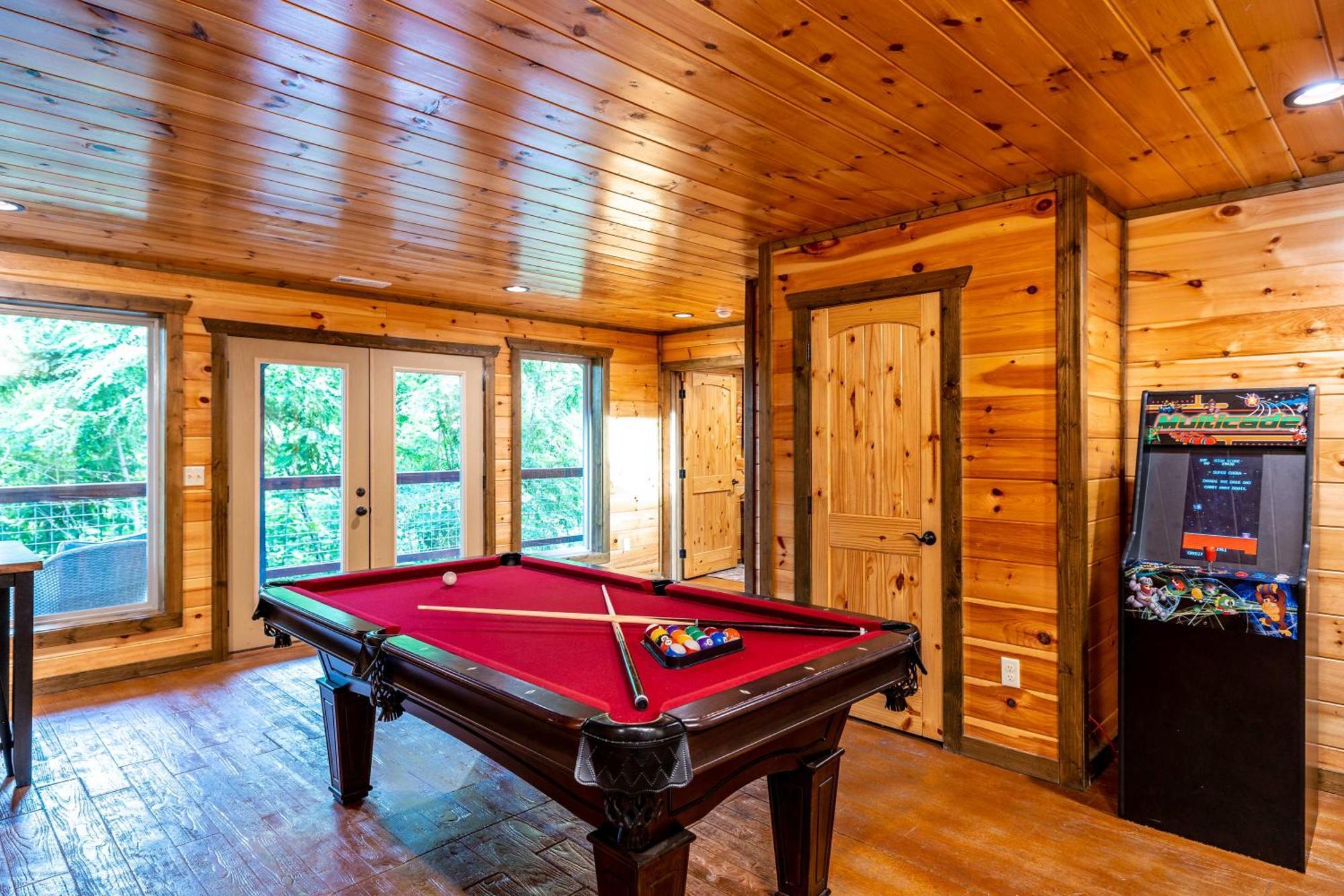 The Solstice - Amenities Galore Mountain Retreat Gatlinburg Exteriör bild