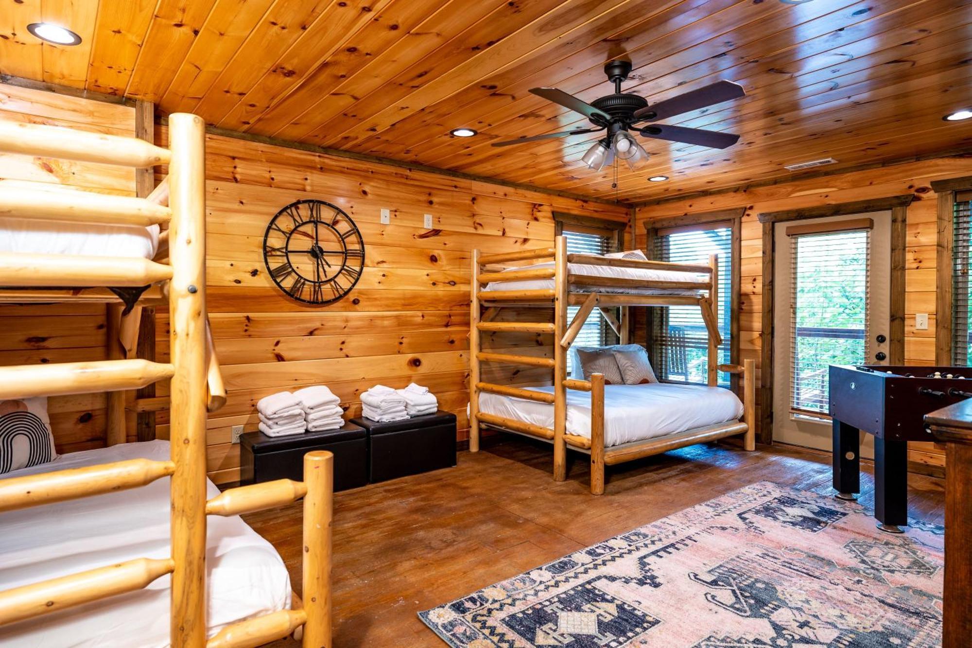 The Solstice - Amenities Galore Mountain Retreat Gatlinburg Exteriör bild