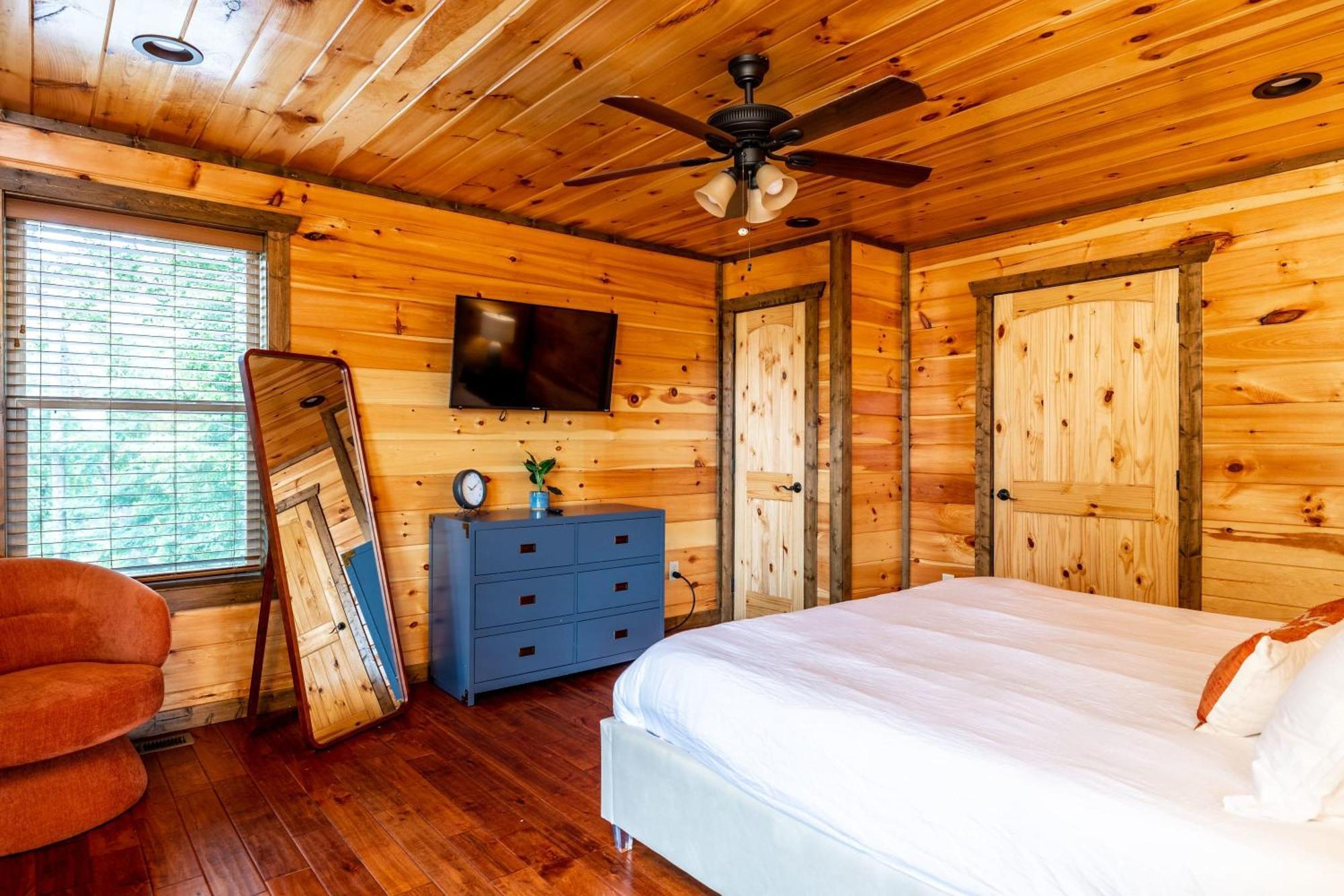 The Solstice - Amenities Galore Mountain Retreat Gatlinburg Exteriör bild